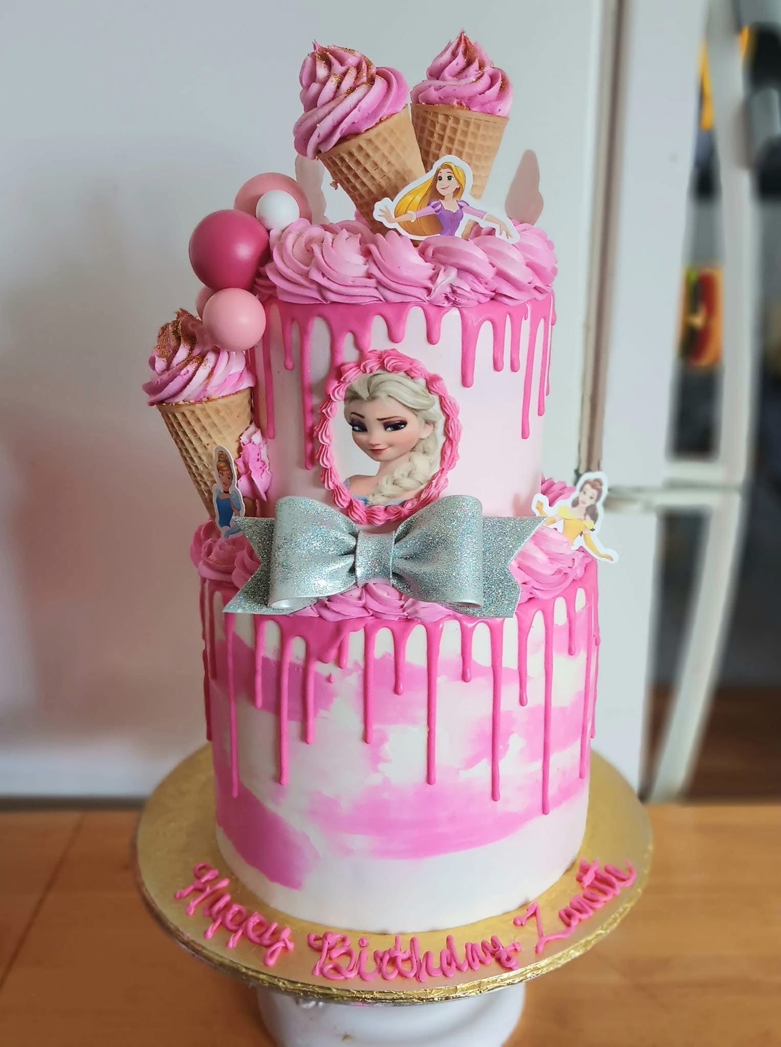 2 TIER CAKES